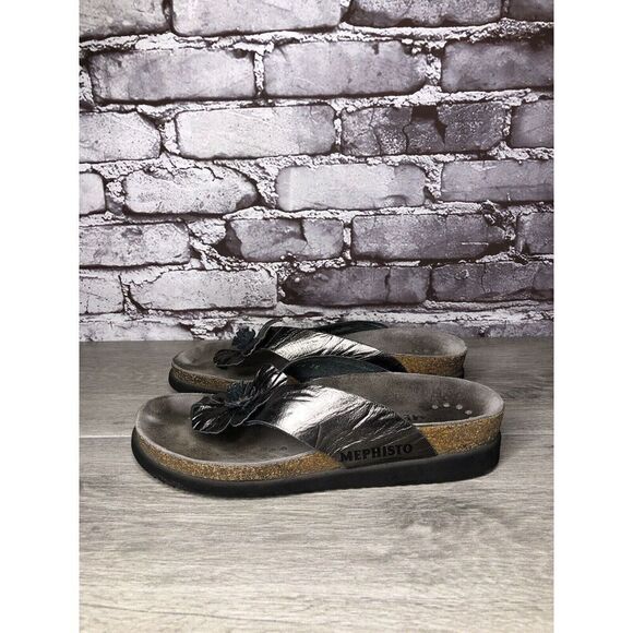 Mephisto Pewter Textured Leather Flip Flops Flower Sandals Women's Sz 38EU/7.5M - Picture 7 of 14